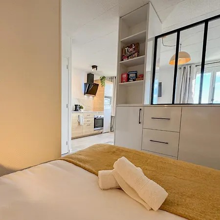 M Mondeville (Calvados)